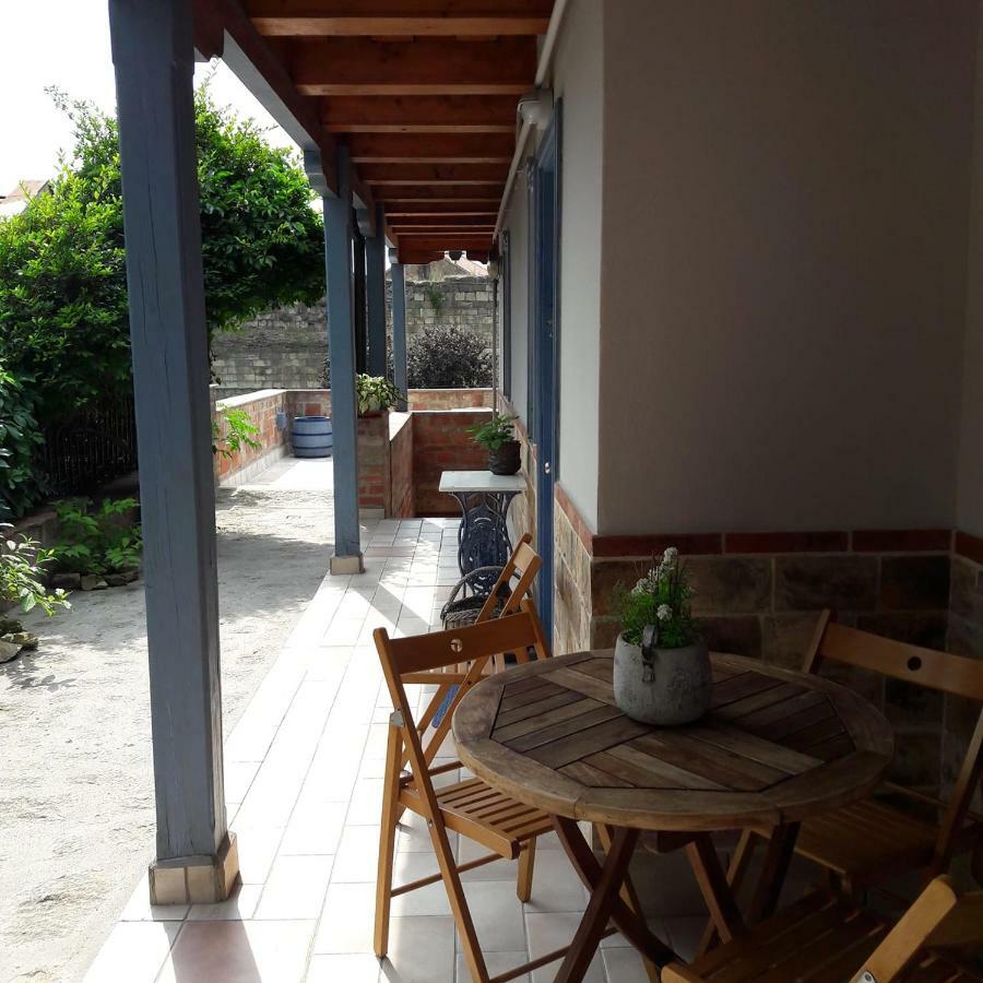 Bastya Apartman Eger Exterior photo